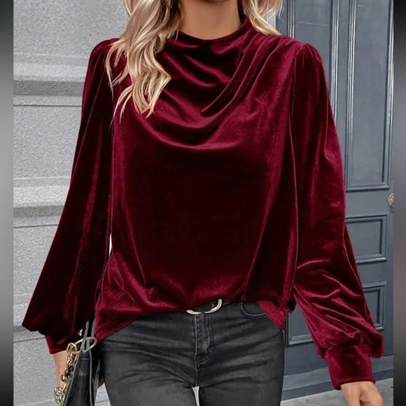 Luxe navy blue draped velvet top - Picture 9 of 16